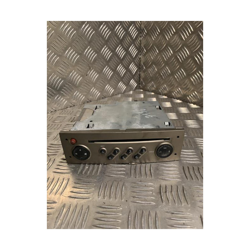 Autoradio d'origine RENAULT GRAND SCENIC 2 PHASE 2 d’occasion