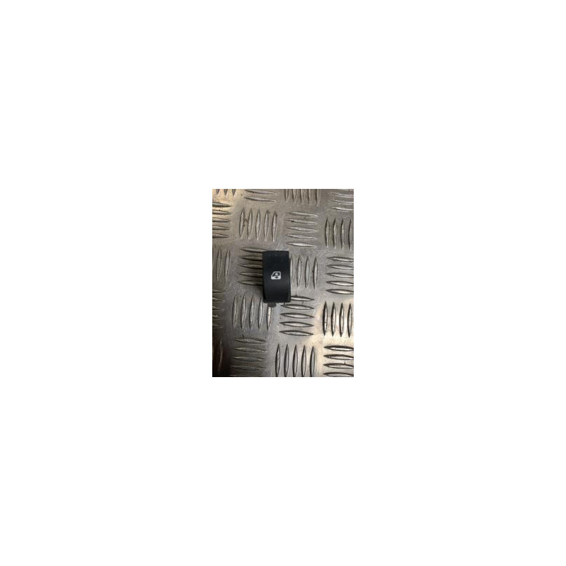 Interrupteur de leve vitre arriere gauche RENAULT SCENIC 2 PHASE 1 d’occasion