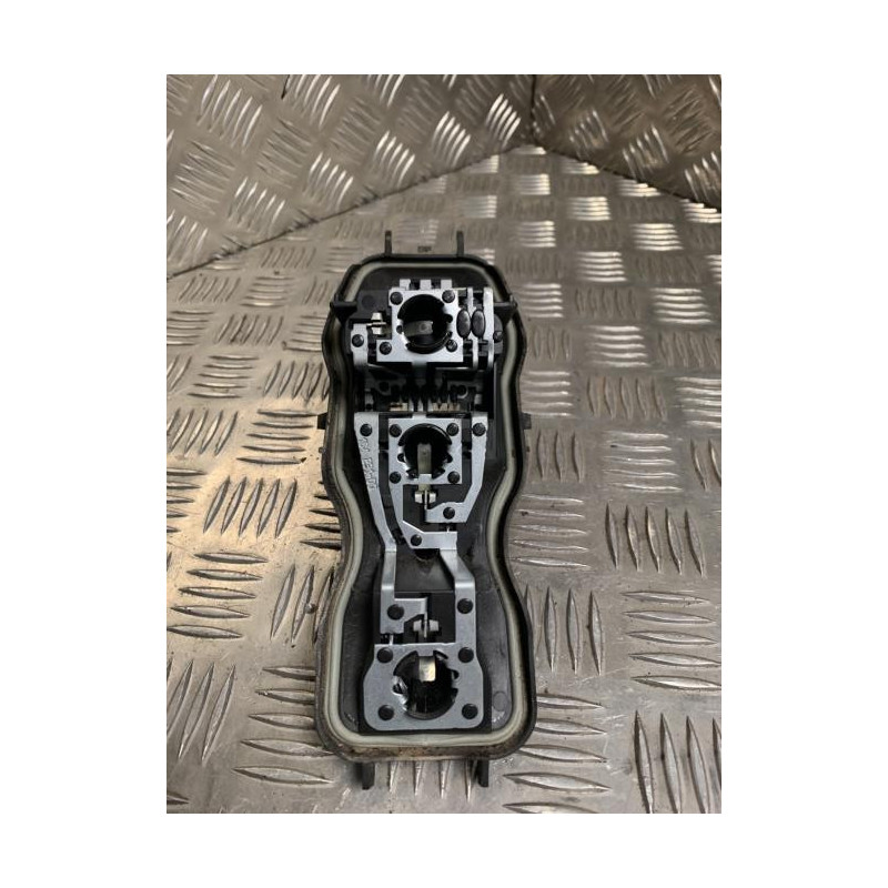 Platine feu arriere droit RENAULT SCENIC 2 PHASE 2 d’occasion