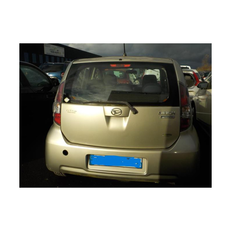 Leve vitre electrique avant gauche DAIHATSU SIRION 2 d’occasion