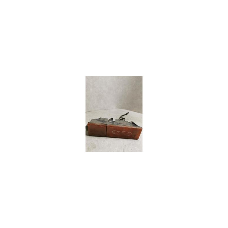 Repetiteur clignotant avant droit  (Feux) CITROEN C25 PHASE 1 d’occasion