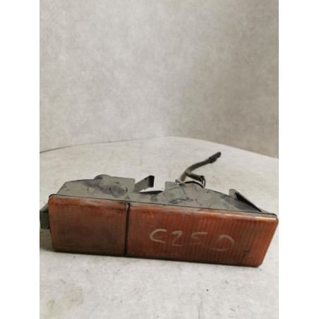 Repetiteur clignotant avant droit  (Feux) CITROEN C25 PHASE 1 d’occasion