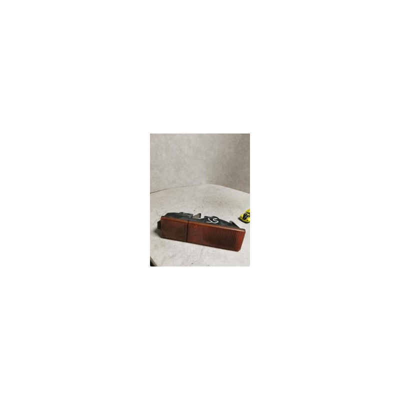 Repetiteur clignotant avant droit  (Feux) PEUGEOT  d’occasion