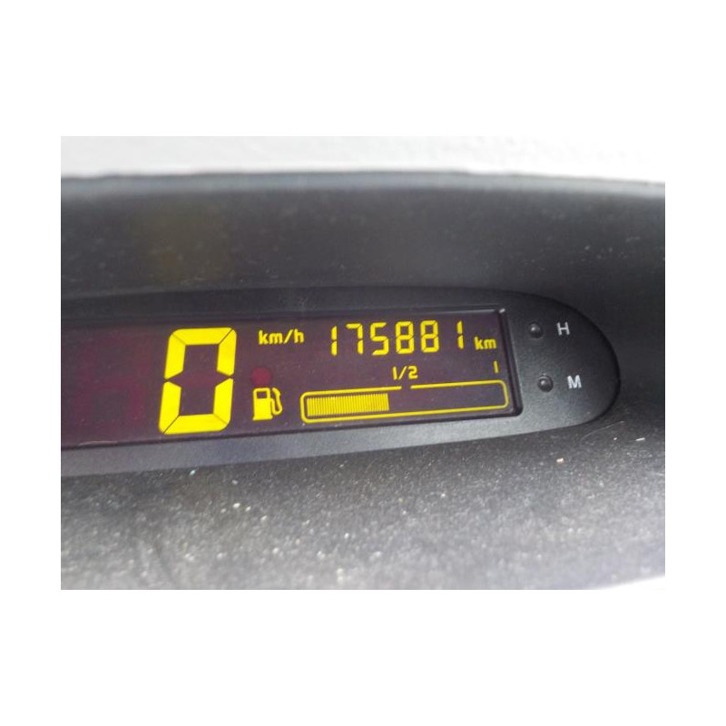 Platine feu arriere droit RENAULT TWINGO 1 PHASE 2 d’occasion