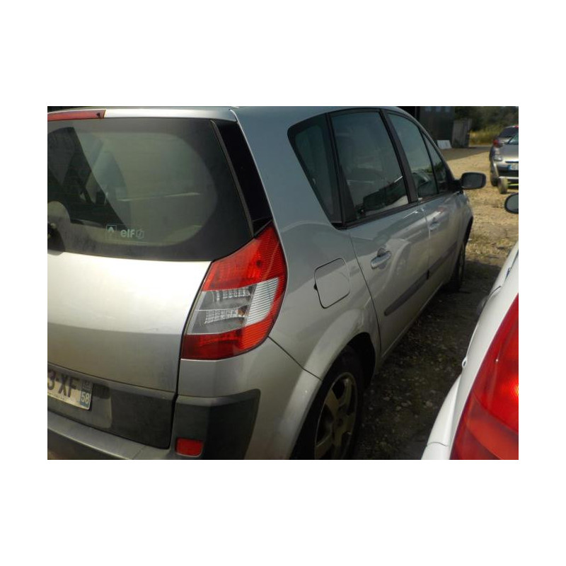 Anti brouillard droit (feux) RENAULT SCENIC 2 PHASE 2 d’occasion