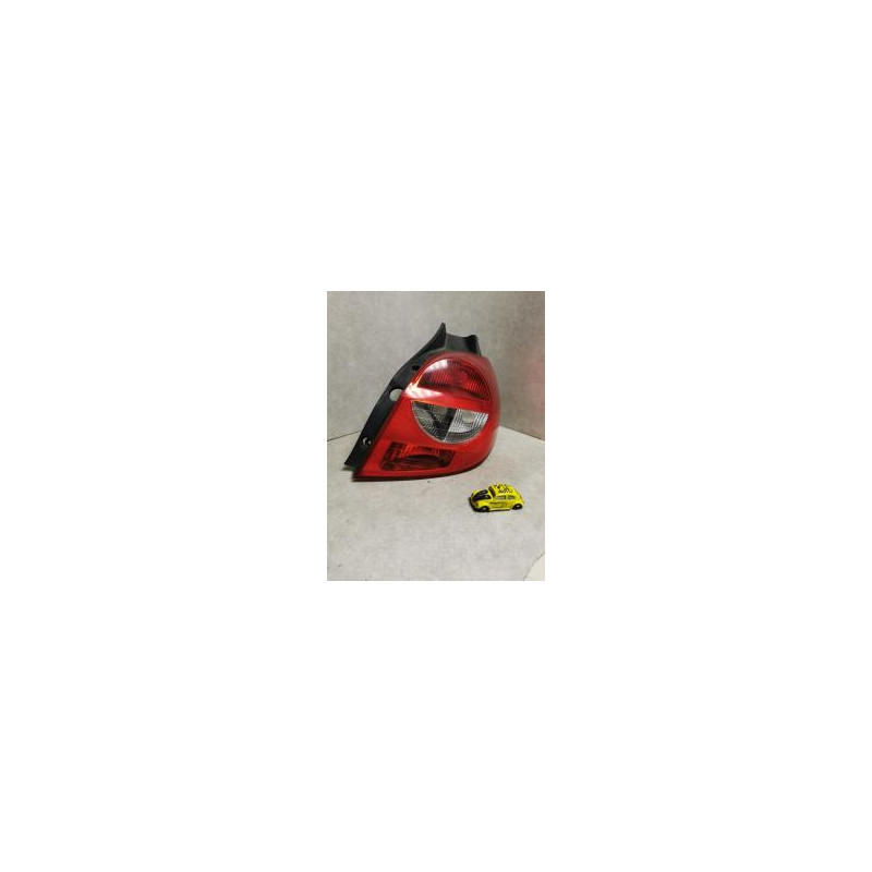 Feu arriere principal droit (feux) RENAULT CLIO 3 PHASE 1 d’occasion