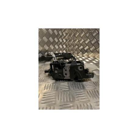 Serrure avant gauche PEUGEOT RIFTER d’occasion
