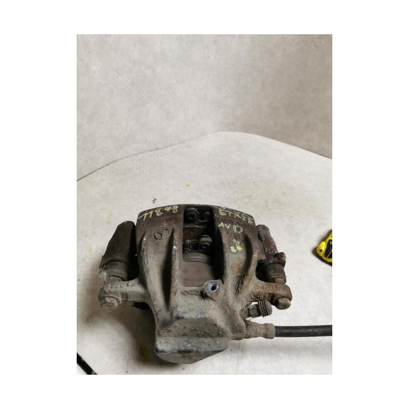 Etrier avant droit (freinage) MERCEDES 2.2 I 150 16V d’occasion