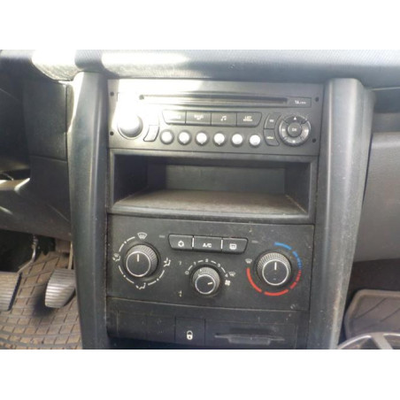 Porte avant droit PEUGEOT 207 PHASE 2 BREAK d’occasion