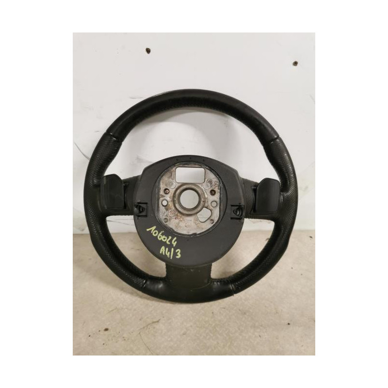 Volant AUDI A4 3 PHASE 1 d’occasion