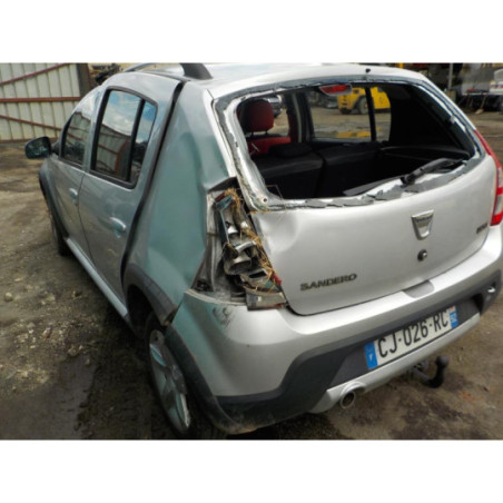 Capot DACIA SANDERO 1 d’occasion