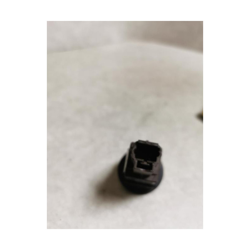 Commande de condamnation air bag RENAULT CLIO 3 PHASE 1 d’occasion