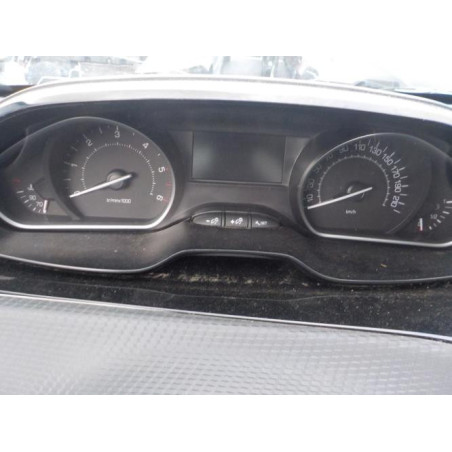 Feu arriere secondaire droit (feux) PEUGEOT 2008 1 PHASE 2 d’occasion