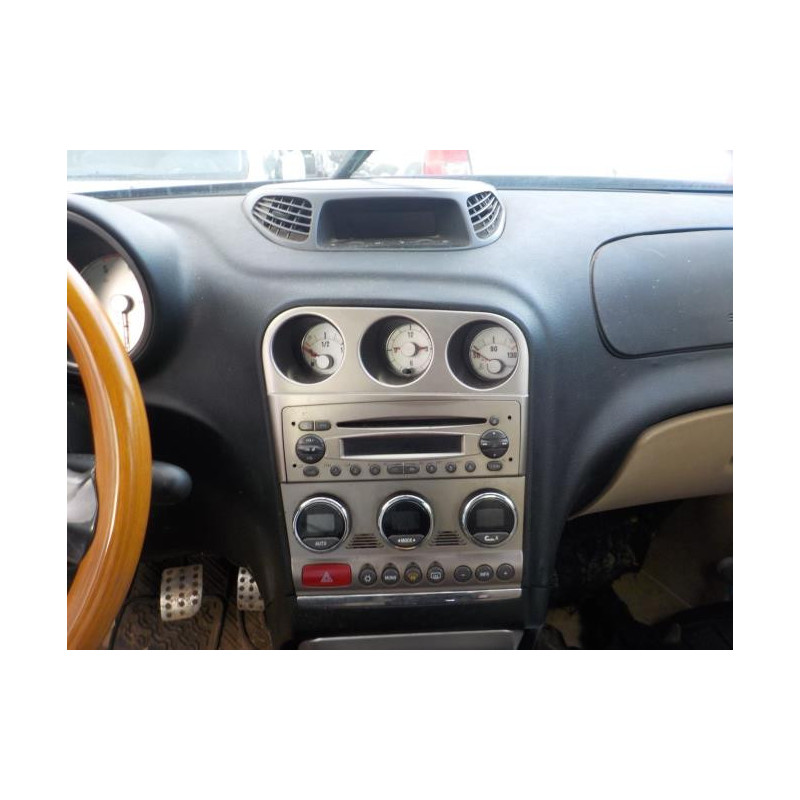 Platine feu arriere gauche ALFA ROMEO 156 PHASE 3 BREAK d’occasion