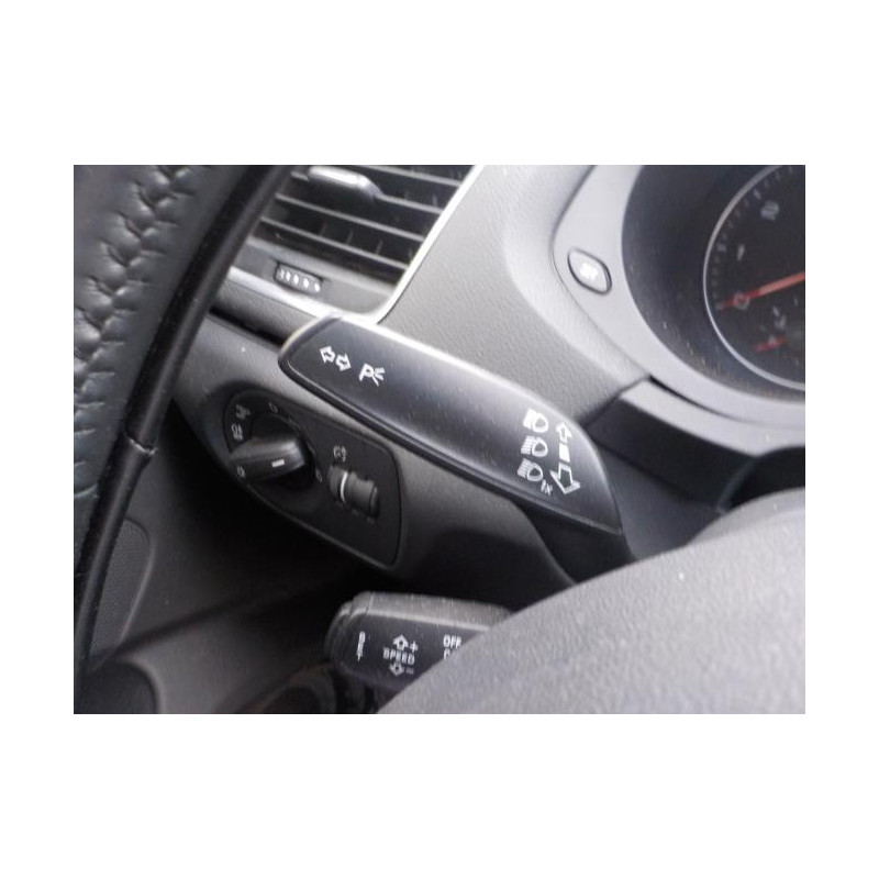 Leve vitre electrique arriere gauche AUDI Q3 1 PHASE 2 d’occasion