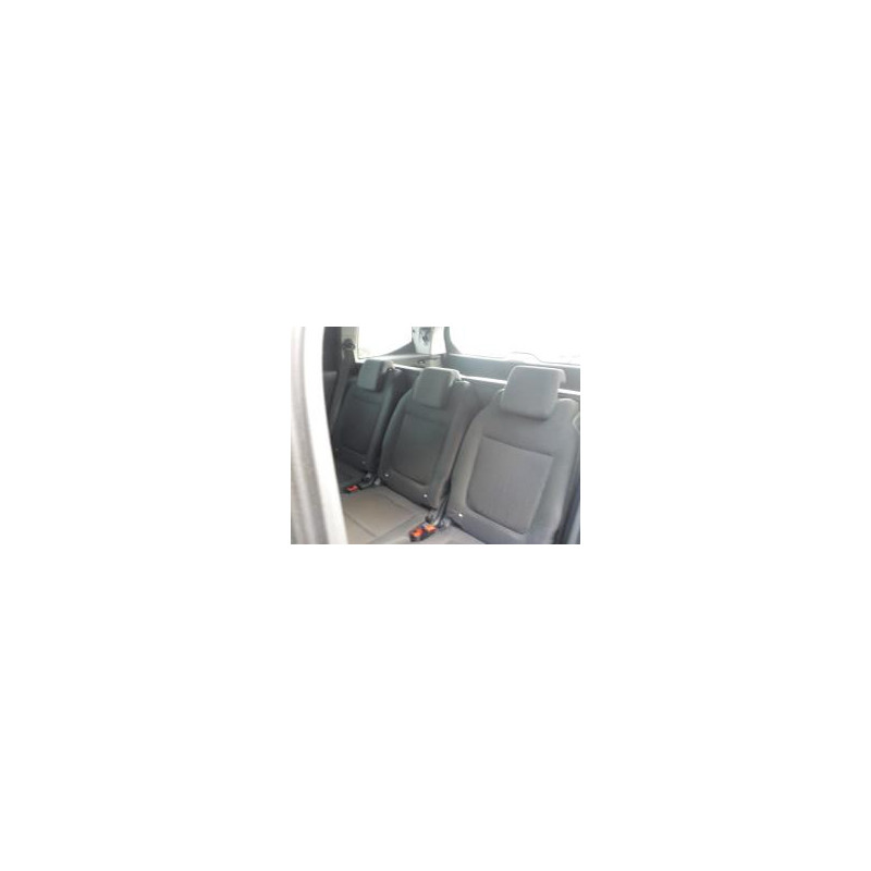 Ceinture arriere droit PEUGEOT 5008 1 PHASE 2 d’occasion