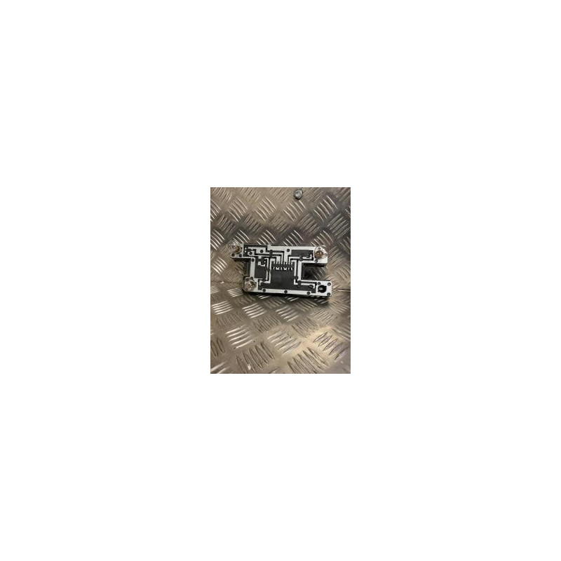 Platine feu arriere gauche RENAULT CLIO 1 PHASE 2 d’occasion