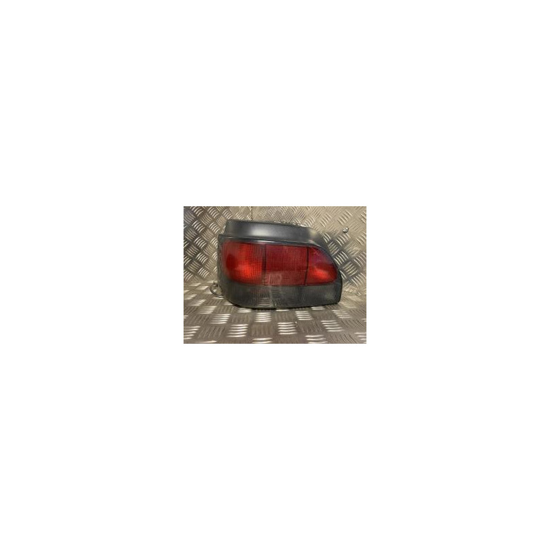 Feu arriere principal gauche (feux) RENAULT CLIO 1 PHASE 2 d’occasion