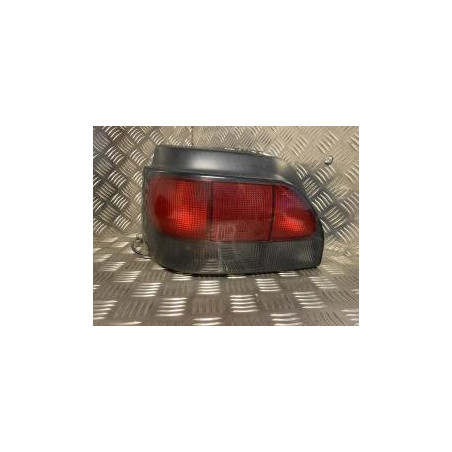 Feu arriere principal gauche (feux) RENAULT CLIO 1 PHASE 2 d’occasion