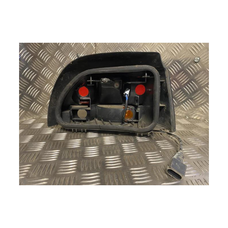 Feu arriere principal gauche (feux) RENAULT CLIO 1 PHASE 2 d’occasion