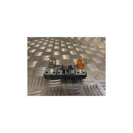 Platine feu arriere droit SEAT CORDOBA 1 PHASE 2 d’occasion