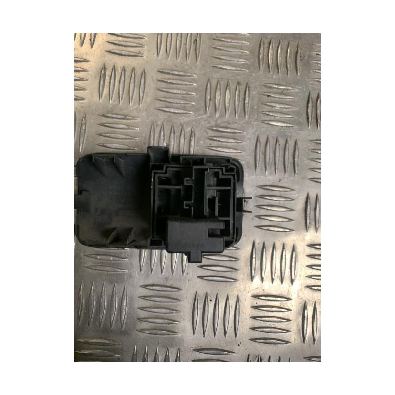 Commande de reglage hauteur de phare RENAULT MEGANE 2 PHASE 1 BREAK d’occasion