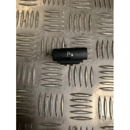 Commande radar de recul SKODA OCTAVIA 2 PHASE 1 d’occasion