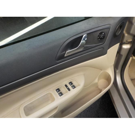 Commande radar de recul SKODA OCTAVIA 2 PHASE 1 d’occasion