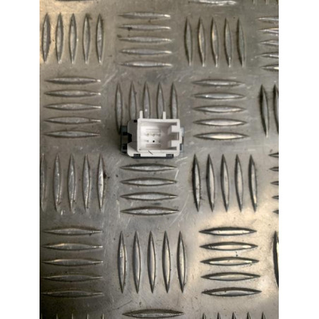 Bouton/Interrupteur SKODA OCTAVIA 2 PHASE 1 d’occasion