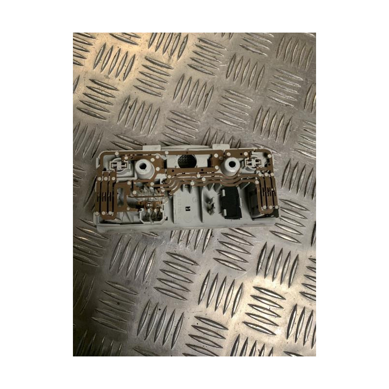 Eclairage de plafonnier SKODA OCTAVIA 2 PHASE 1 d’occasion