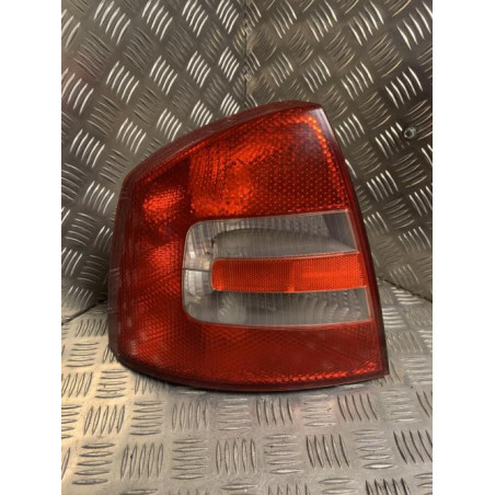 Feu arriere principal gauche (feux) SKODA OCTAVIA 2 PHASE 1 d’occasion