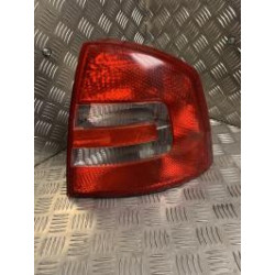 Feu arriere principal droit (feux) SKODA OCTAVIA 2 PHASE 1 d’occasion