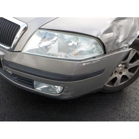 Feu arriere principal droit (feux) SKODA OCTAVIA 2 PHASE 1 d’occasion