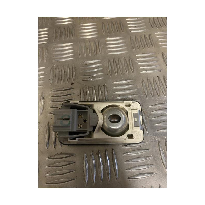 Eclairage de plafonnier PEUGEOT 206 PHASE 2 BREAK d’occasion
