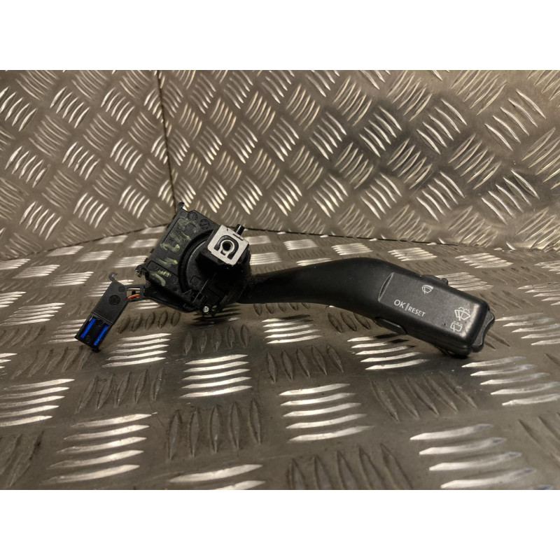 Commodo d'essuie glaces VOLKSWAGEN TOURAN 1 PHASE 1 d’occasion