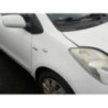 Poignee interieur avant droit TOYOTA YARIS 2 PHASE 1 d’occasion