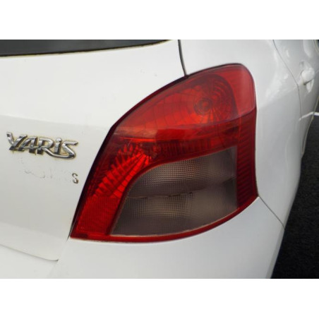 Retroviseur droit TOYOTA YARIS 2 PHASE 1 d’occasion