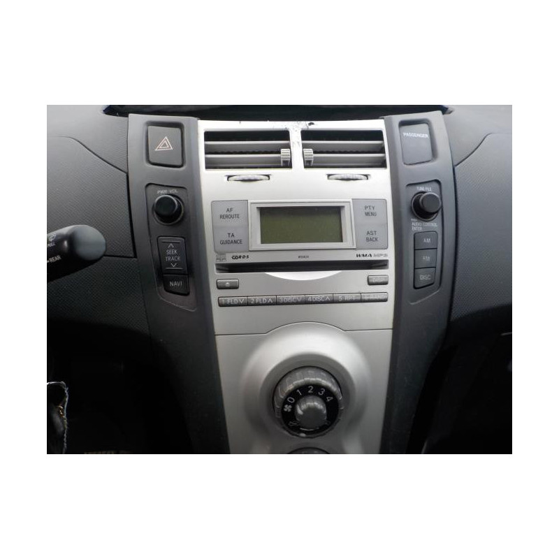 Retroviseur droit TOYOTA YARIS 2 PHASE 1 d’occasion