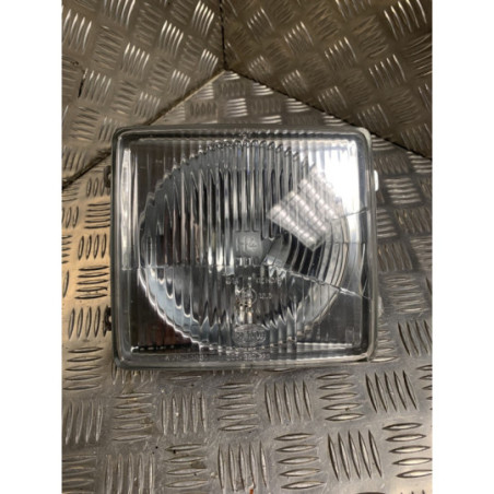 Optique avant principal droit (feux)(phare) MERCEDES MB 100 631 d’occasion
