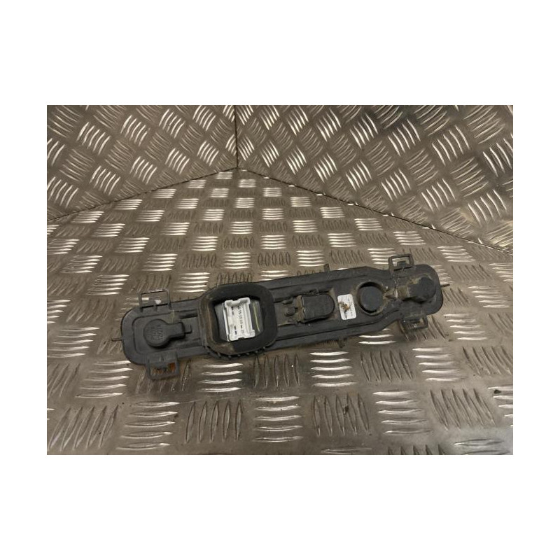 Platine feu arriere droit RENAULT KANGOO 2 PHASE 1 d’occasion