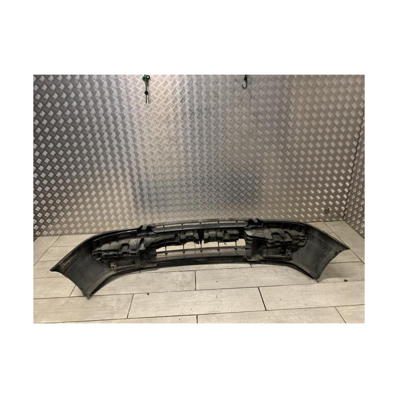 Pare choc avant RENAULT CLIO 1 PHASE 3 d’occasion