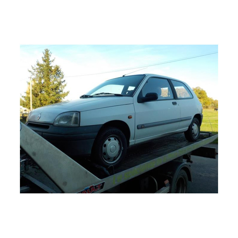 Pare choc avant RENAULT CLIO 1 PHASE 3 d’occasion