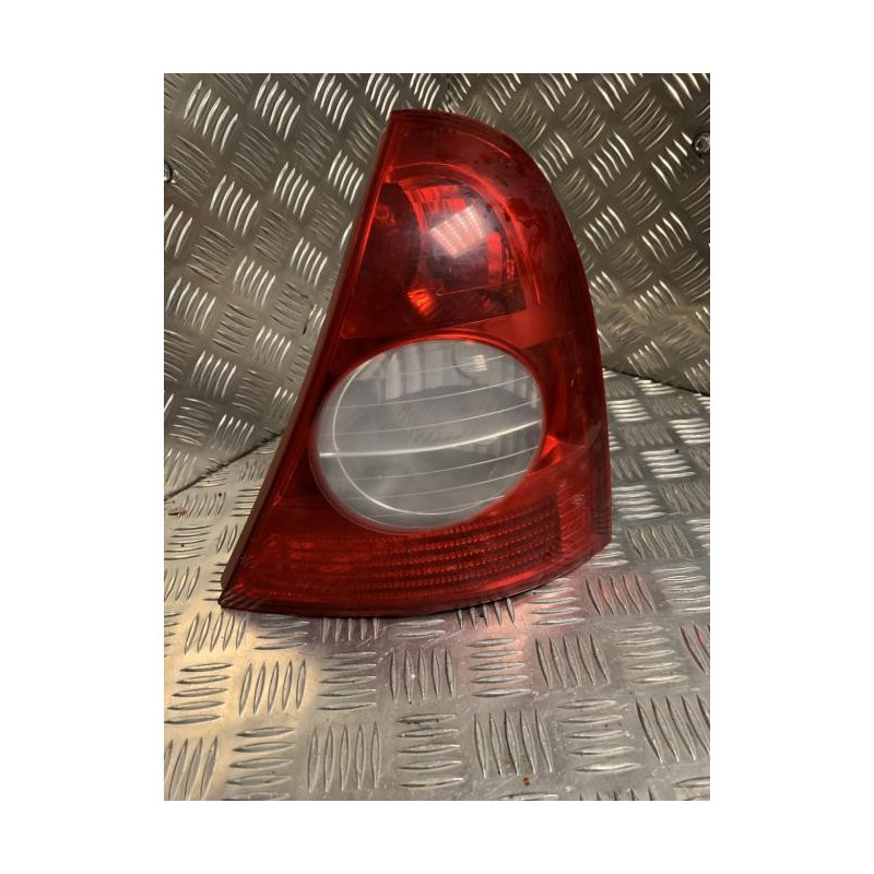 Feu arriere principal droit (feux) RENAULT CLIO 2 PHASE 2 d’occasion