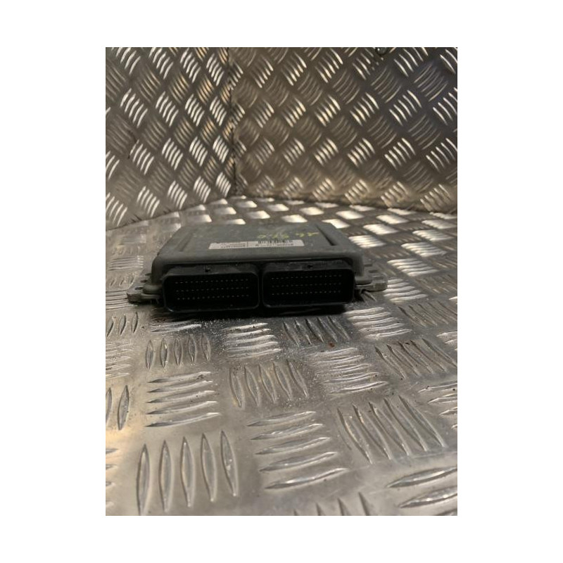Calculateur RENAULT CLIO 2 PHASE 2 d’occasion