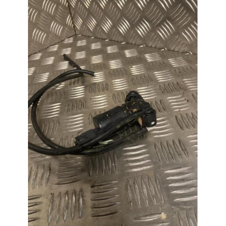 Pompe lave glace avant DACIA  d’occasion