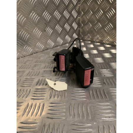 Attache ceinture arriere gauche RENAULT MEGANE 3 PHASE 1 d’occasion