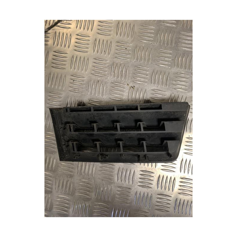 Grille de calandre gauche RENAULT  d’occasion