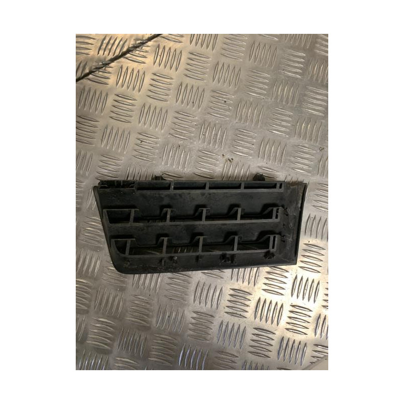 Grille de calandre droite RENAULT  d’occasion