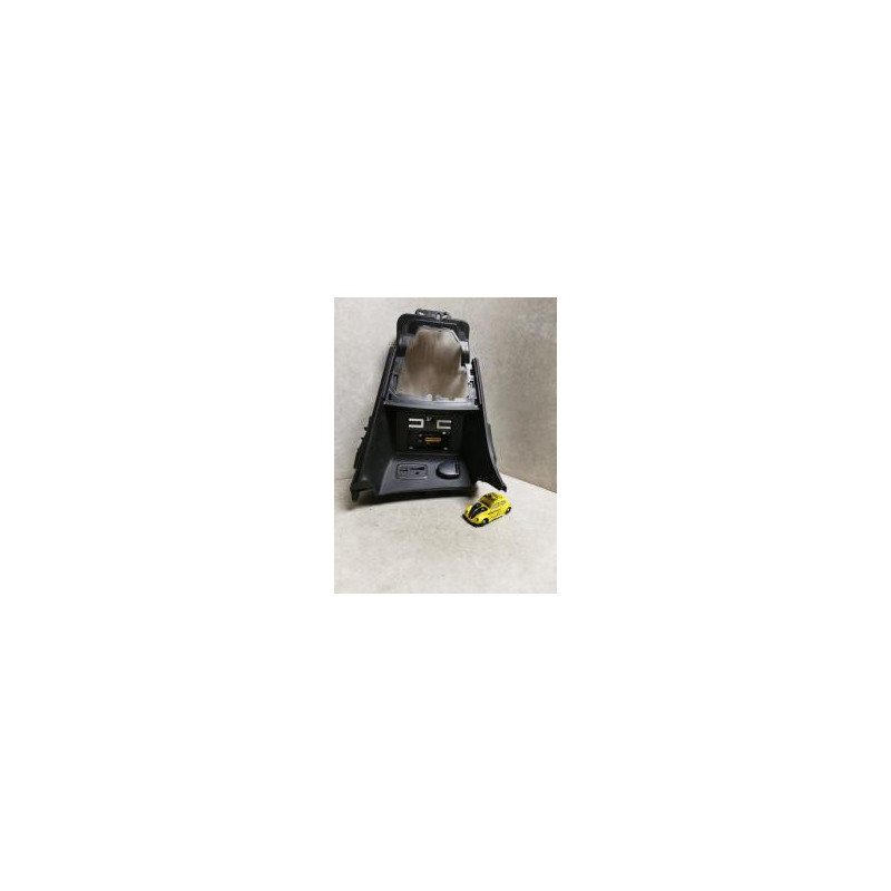 Allume cigare RENAULT CLIO 4 PHASE 2 d’occasion