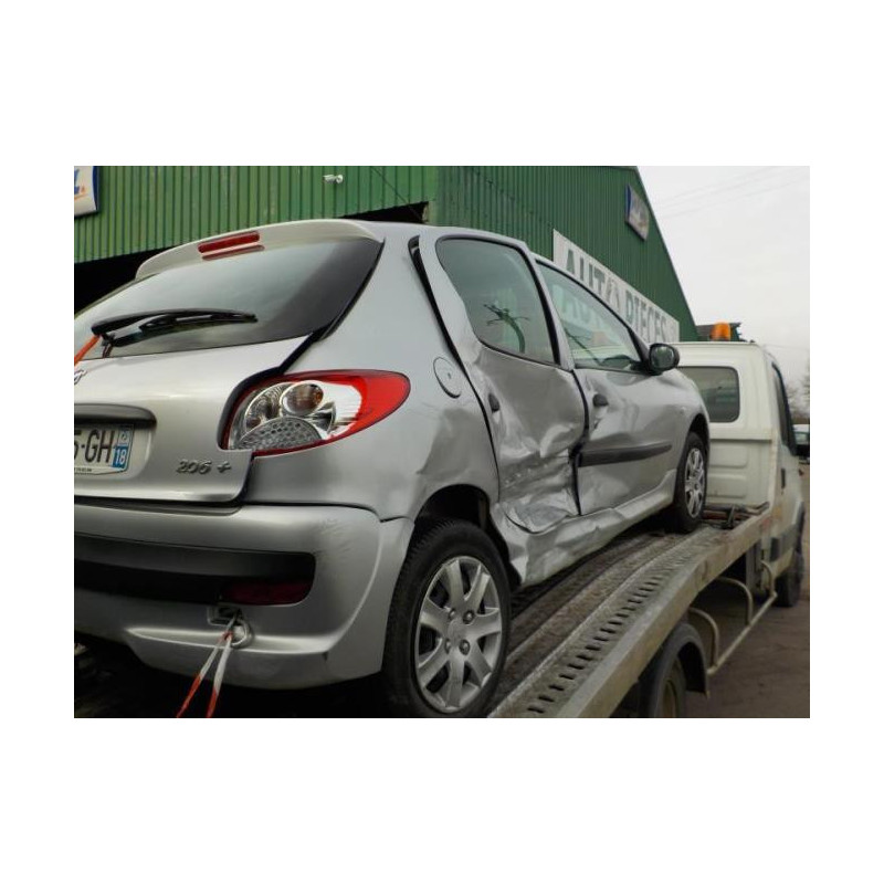Feu arriere principal gauche (feux) PEUGEOT 206+ d’occasion